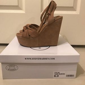 Steve Madden Tylie Platform Wedge Sandal